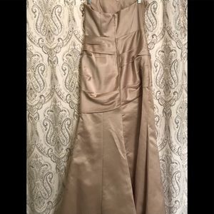 Bridesmaid Dress - David’s Bridal Strapless Formal - Size 8.